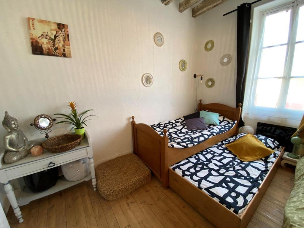 Bed and Breakfast Les Petites Mirabelles Нуае-сюр-Шер Экстерьер фото